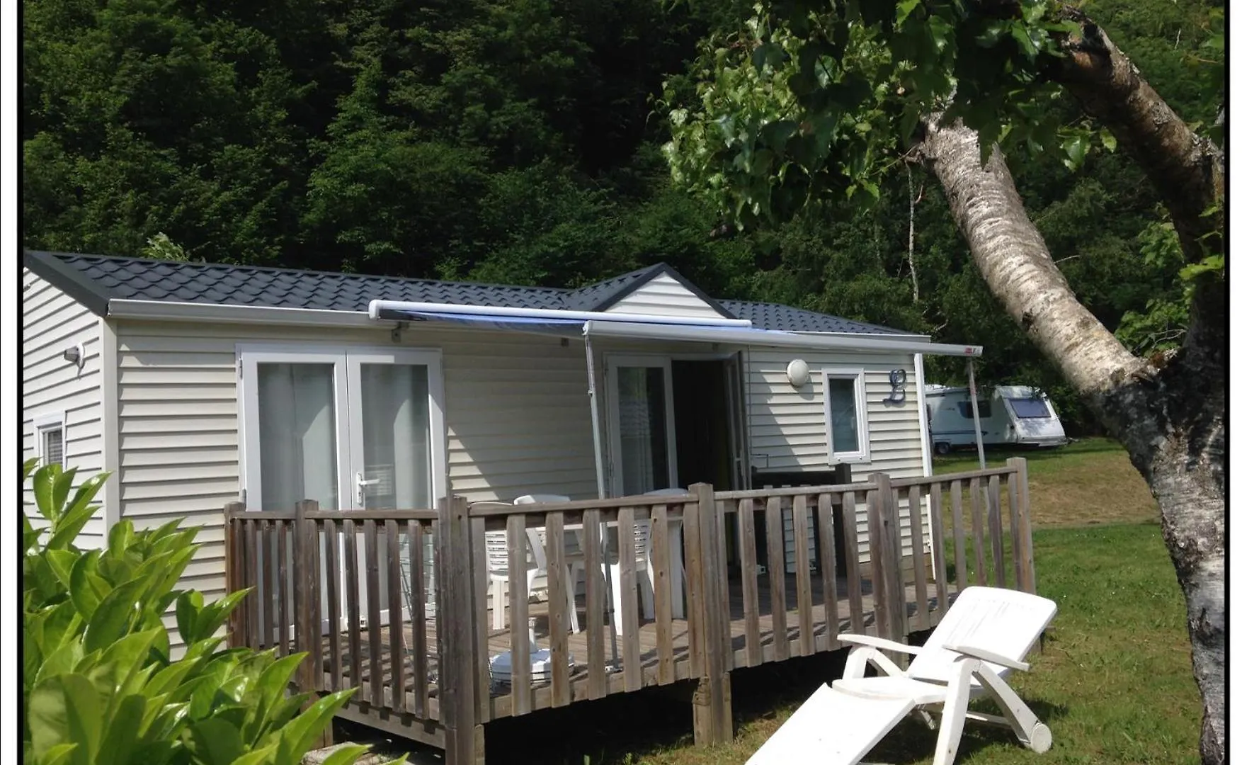Camping Happy Pyrénées Saligos 2*,