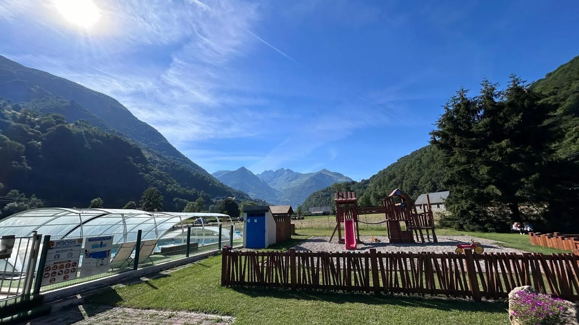 Camping Happy Pyrénées Saligos 2*,  Francia